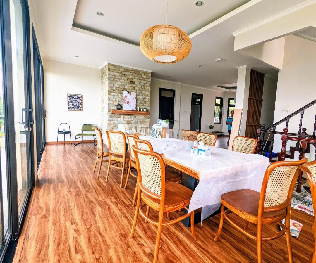 Cottonwood Exclusive Villa @Lembang Asri - Jacuzzi Playground Netflix Billyard Εξωτερικό φωτογραφία